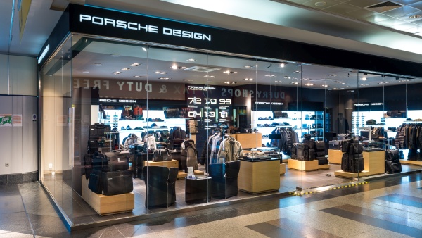 Porsche Design Praha Letiště